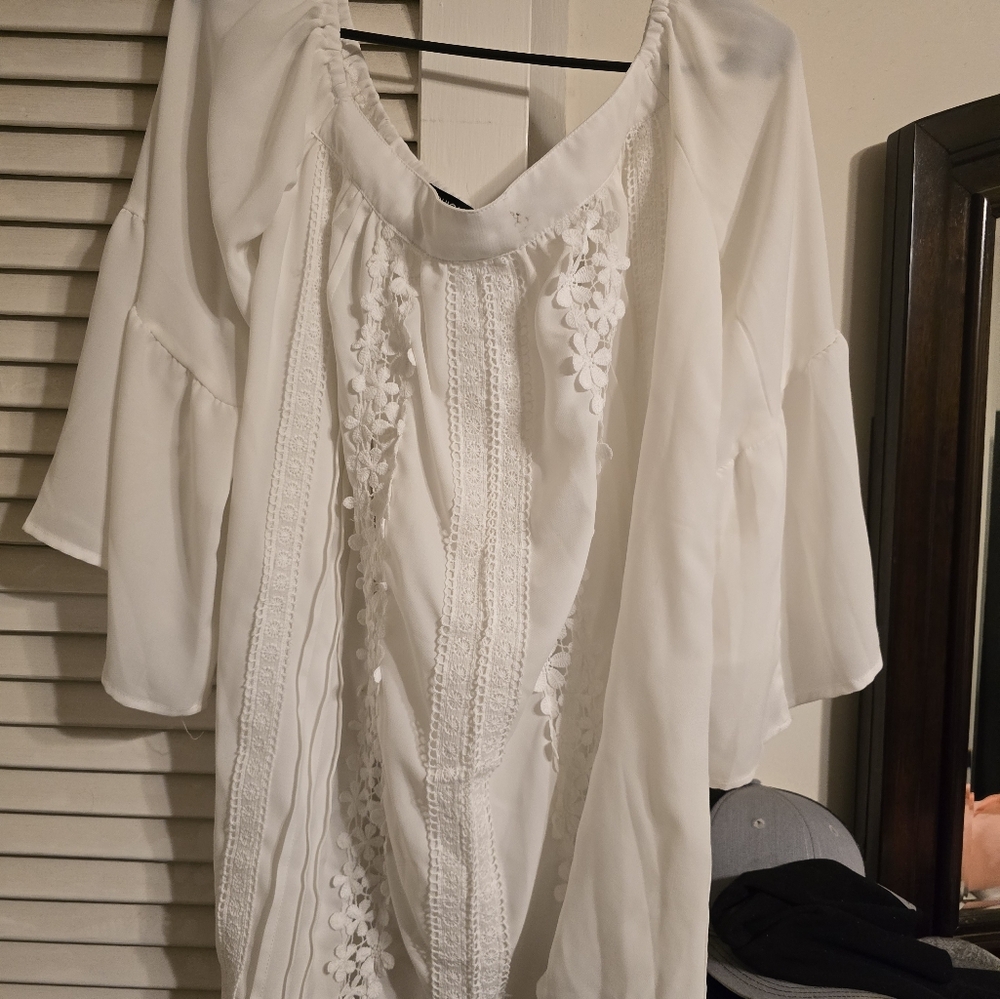 Women's off the shoulder shirt